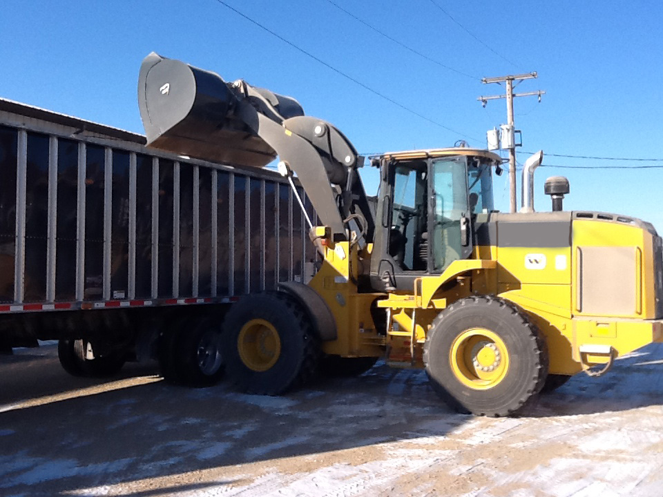 Wheel Loader Recessed IncreasedClearance Buckets GEM Attachments